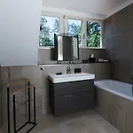 Areal Botanika 4*