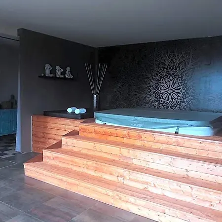 Areal Botanika 4*