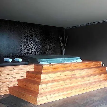 Areal Botanika 4*
